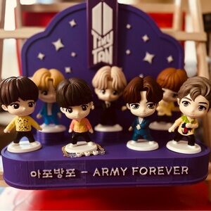 BTS set with Purple display stand